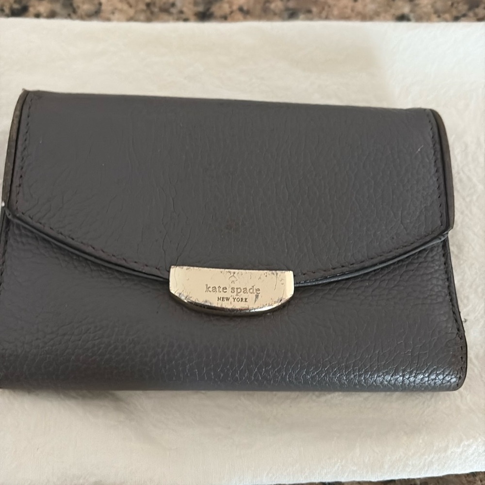 Kate Spade grey leather wallet